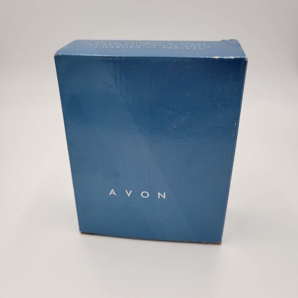 Vintage Avon Auto Charge & Start Kit Charger Starter Combo Portable NEW - Picture 1 of 4